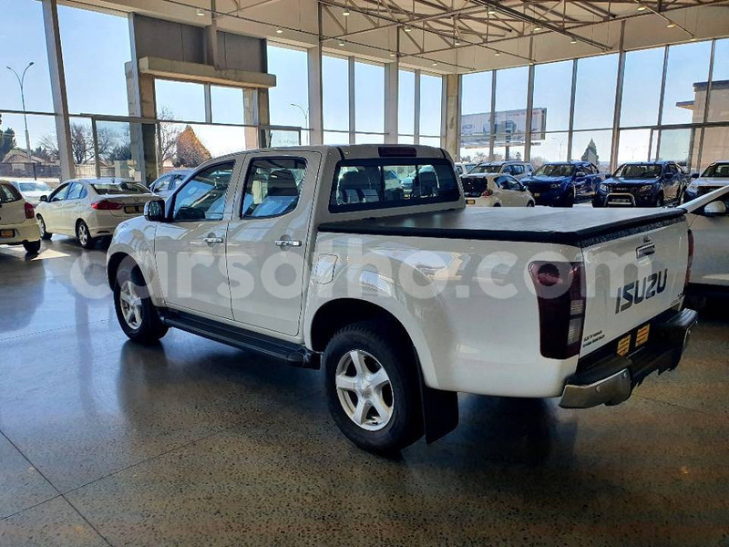 Big with watermark isuzu d max maseru maseru 23880