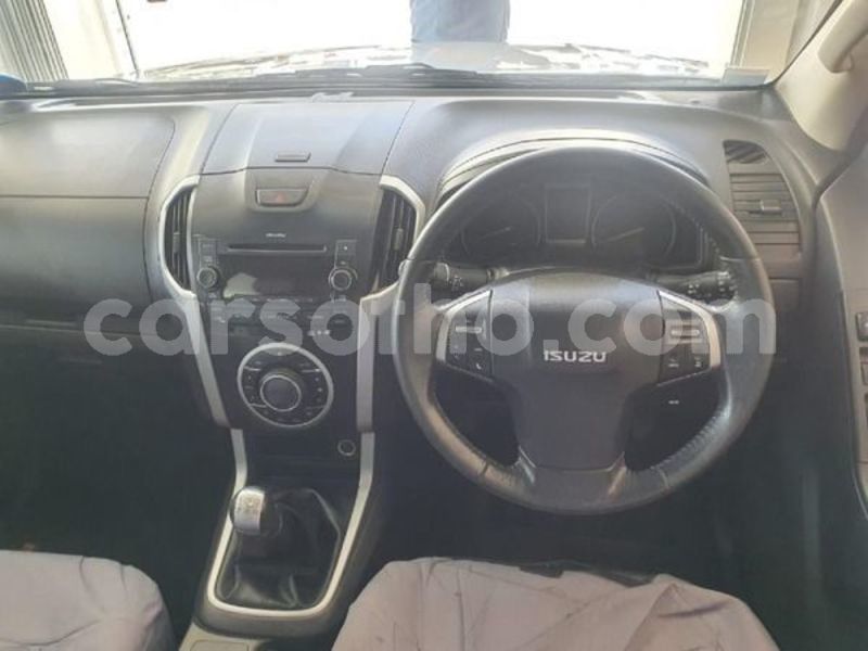 Big with watermark isuzu d max maseru maseru 23881