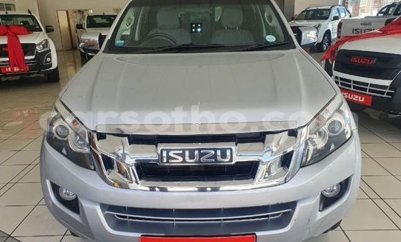 Sayi Na hannu Isuzu D–MAX Silver Mota in Maseru a Maseru Sayi Na hannu Isuzu D–MAX Silver Mota in Maseru a Maseru