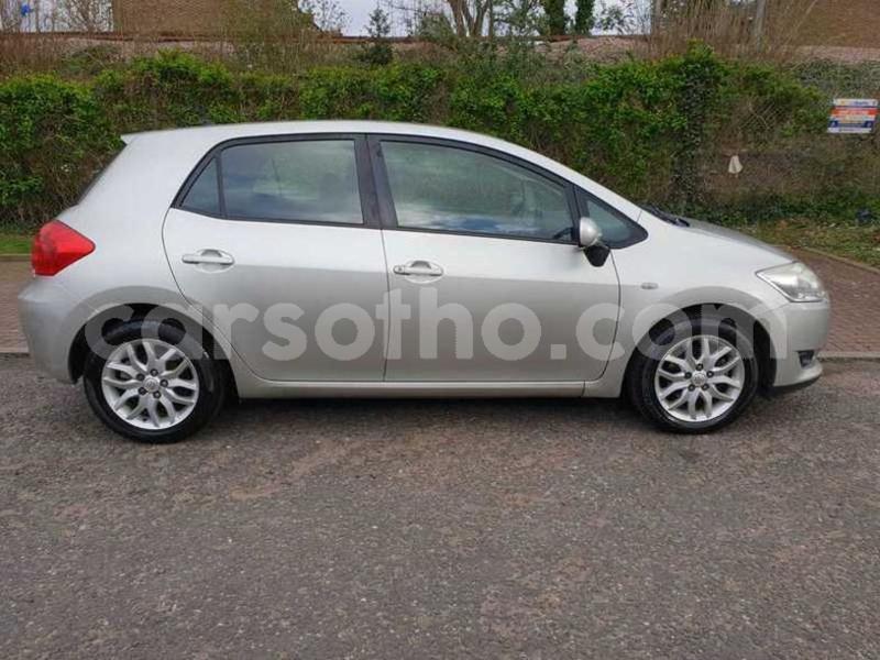 Big with watermark 2007 toyotaauris tr vvt i mm 1
