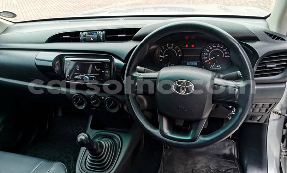 Buy Used Toyota Hilux Silver Car in Maseru in Maseru Buy Used Toyota Hilux Silver Car in Maseru in Maseru