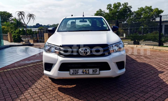 Buy New Toyota Hilux White Car in Maseru in Maseru Buy New Toyota Hilux White Car in Maseru in Maseru