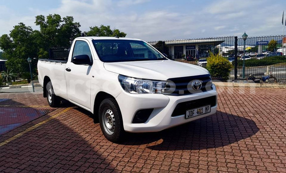 Buy New Toyota Hilux White Car in Maseru in Maseru Buy New Toyota Hilux White Car in Maseru in Maseru