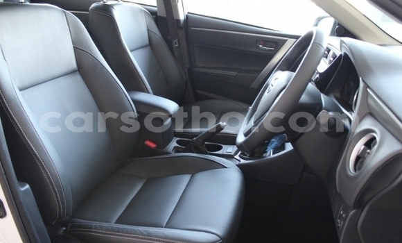 Acheter Occasion Voiture Toyota Corolla Noir à Maseru, Maseru Acheter Occasion Voiture Toyota Corolla Noir à Maseru, Maseru