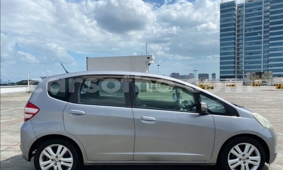 Sayi Na hannu Honda Jazz Silver Mota in Maseru a Maseru Sayi Na hannu Honda Jazz Silver Mota in Maseru a Maseru