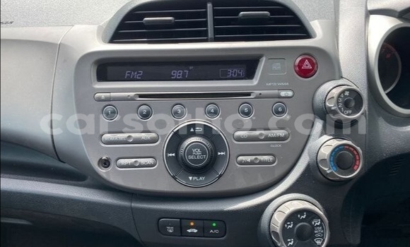 Sayi Na hannu Honda Jazz Silver Mota in Maseru a Maseru Sayi Na hannu Honda Jazz Silver Mota in Maseru a Maseru