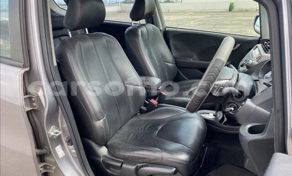 Sayi Na hannu Honda Jazz Silver Mota in Maseru a Maseru Sayi Na hannu Honda Jazz Silver Mota in Maseru a Maseru