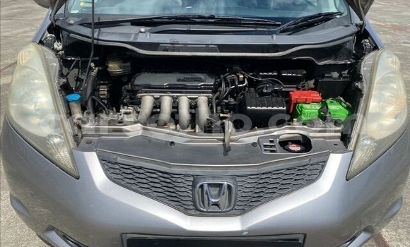 Sayi Na hannu Honda Jazz Silver Mota in Maseru a Maseru Sayi Na hannu Honda Jazz Silver Mota in Maseru a Maseru