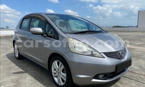 Sayi Na hannu Honda Jazz Silver Mota in Maseru a Maseru Sayi Na hannu Honda Jazz Silver Mota in Maseru a Maseru