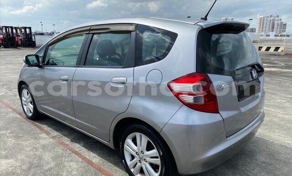 Sayi Na hannu Honda Jazz Silver Mota in Maseru a Maseru Sayi Na hannu Honda Jazz Silver Mota in Maseru a Maseru
