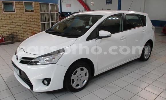 Buy Used Toyota Verso White Car in Maseru in Maseru Buy Used Toyota Verso White Car in Maseru in Maseru
