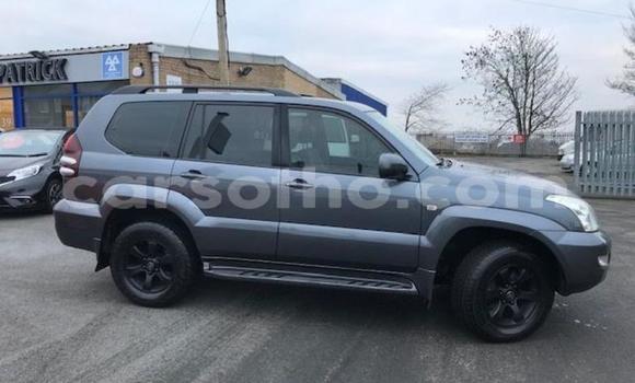 Acheter Occasion Voiture Toyota Land Cruiser Gris à Thaba–Tseka, Mafeteng Acheter Occasion Voiture Toyota Land Cruiser Gris à Thaba–Tseka, Mafeteng