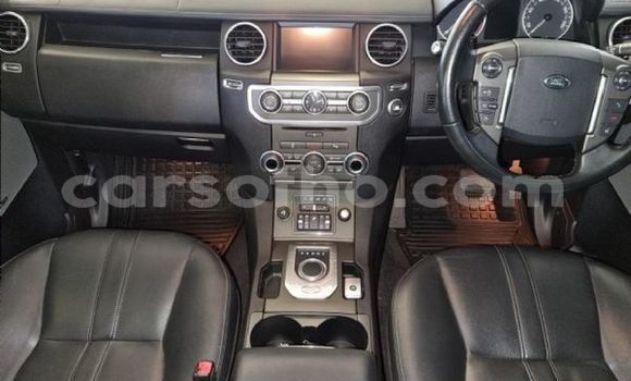 Buy Used Land Rover Discovery Silver Car in Maseru in Maseru Buy Used Land Rover Discovery Silver Car in Maseru in Maseru