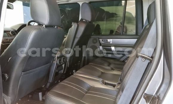 Buy Used Land Rover Discovery Silver Car in Maseru in Maseru Buy Used Land Rover Discovery Silver Car in Maseru in Maseru