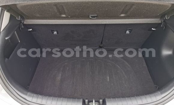 Buy Used Kia Rio Silver Car in Maseru in Maseru Buy Used Kia Rio Silver Car in Maseru in Maseru