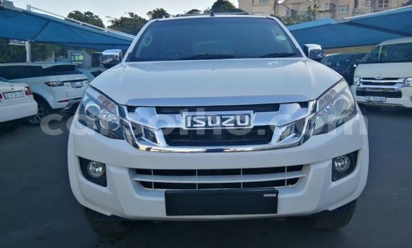 Buy Used Isuzu KB White Car in Maseru in Maseru Buy Used Isuzu KB White Car in Maseru in Maseru