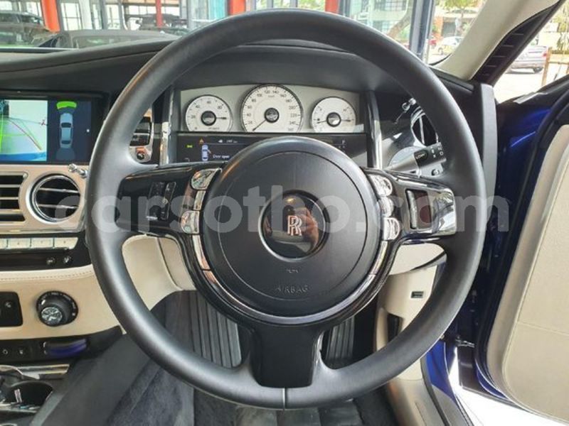 Big with watermark rolls royce phantom maseru maseru 23945
