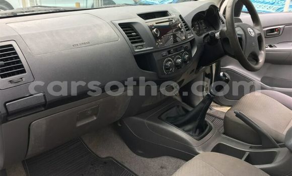 Acheter Occasion Voiture Toyota Hilux Blanc à Maseru, Maseru Acheter Occasion Voiture Toyota Hilux Blanc à Maseru, Maseru