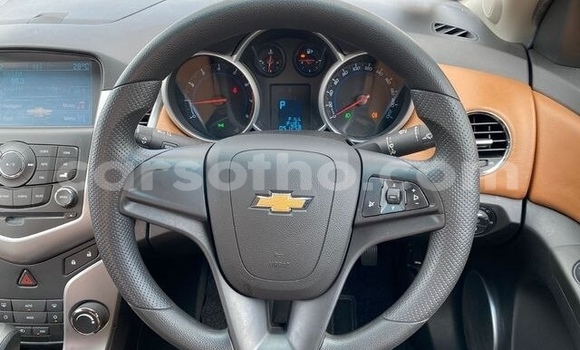 Acheter Occasion Voiture Chevrolet Cruze Rouge à Thaba–Tseka, Mafeteng Acheter Occasion Voiture Chevrolet Cruze Rouge à Thaba–Tseka, Mafeteng
