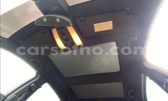 Sayi Na hannu Mercedes-Benz E–Class Black Mota in Butha–Buthe a Thaba-Tseka Sayi Na hannu Mercedes-Benz E–Class Black Mota in Butha–Buthe a Thaba-Tseka