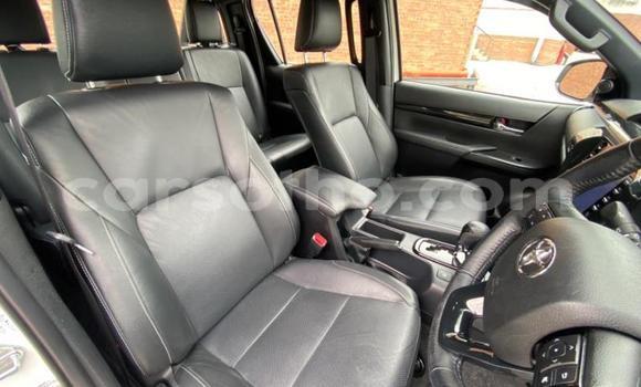 Acheter Occasion Voiture Toyota Hilux Blanc à Maseru, Maseru Acheter Occasion Voiture Toyota Hilux Blanc à Maseru, Maseru