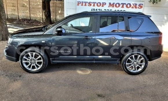 Buy Used Jeep Compass Black Car in Maputsoe in Leribe Buy Used Jeep Compass Black Car in Maputsoe in Leribe