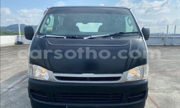 Sayi Na hannu Toyota Hiace Silver Mota in Butha–Buthe a Thaba-Tseka Sayi Na hannu Toyota Hiace Silver Mota in Butha–Buthe a Thaba-Tseka