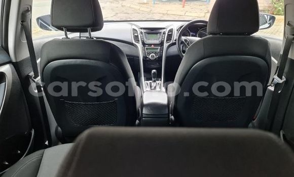 اشتري مستعمل Hyundai i30 White سيارة في Maseru في Maseru اشتري مستعمل Hyundai i30 White سيارة في Maseru في Maseru