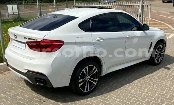 Acheter Occasion Voiture BMW X6 Blanc à Maseru, Maseru Acheter Occasion Voiture BMW X6 Blanc à Maseru, Maseru