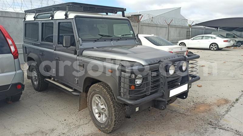 Big with watermark land rover defender butha buthe butha buthe 24034