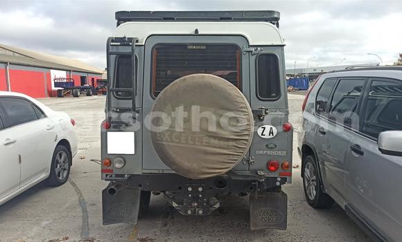 اشتري مستعمل Land Rover Defender Silver سيارة في Butha Buthe في Butha-Buthe اشتري مستعمل Land Rover Defender Silver سيارة في Butha Buthe في Butha-Buthe