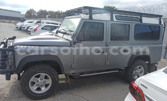 اشتري مستعمل Land Rover Defender Silver سيارة في Butha Buthe في Butha-Buthe اشتري مستعمل Land Rover Defender Silver سيارة في Butha Buthe في Butha-Buthe