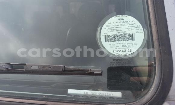 اشتري مستعمل Land Rover Defender Silver سيارة في Butha Buthe في Butha-Buthe اشتري مستعمل Land Rover Defender Silver سيارة في Butha Buthe في Butha-Buthe