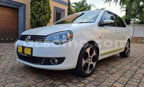 اشتري مستعمل Volkswagen Polo White سيارة في Maseru في Maseru اشتري مستعمل Volkswagen Polo White سيارة في Maseru في Maseru