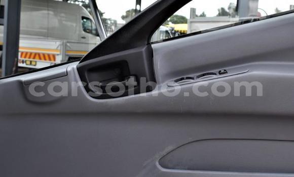 اشتري مستعمل Hino 300 Series White شاحنة في Butha–Buthe في Thaba-Tseka اشتري مستعمل Hino 300 Series White شاحنة في Butha–Buthe في Thaba-Tseka