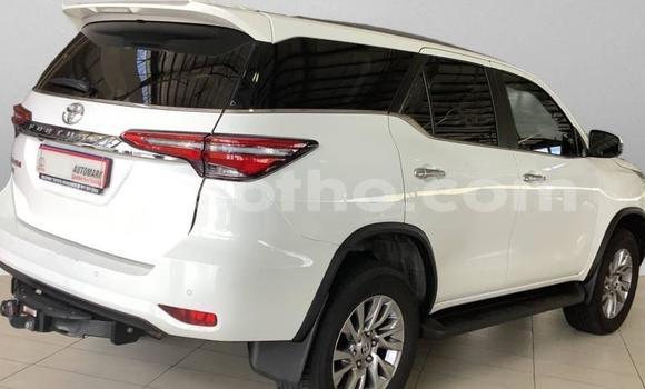 اشتري مستعمل Toyota Fortuner White سيارة في Butha–Buthe في Thaba-Tseka اشتري مستعمل Toyota Fortuner White سيارة في Butha–Buthe في Thaba-Tseka