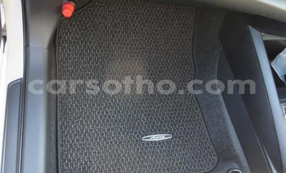 اشتري Imported Toyota Axio White سيارة في Maseru في Maseru اشتري Imported Toyota Axio White سيارة في Maseru في Maseru