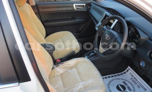 اشتري Imported Toyota Axio White سيارة في Maseru في Maseru اشتري Imported Toyota Axio White سيارة في Maseru في Maseru