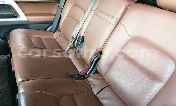 اشتري Imported Toyota Land Cruiser Black سيارة في Butha–Buthe في Thaba-Tseka اشتري Imported Toyota Land Cruiser Black سيارة في Butha–Buthe في Thaba-Tseka