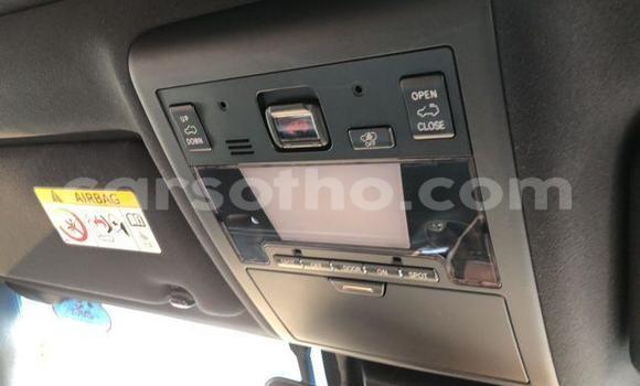 اشتري Imported Toyota Land Cruiser Black سيارة في Butha–Buthe في Thaba-Tseka اشتري Imported Toyota Land Cruiser Black سيارة في Butha–Buthe في Thaba-Tseka