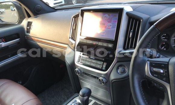 اشتري Imported Toyota Land Cruiser Black سيارة في Butha–Buthe في Thaba-Tseka اشتري Imported Toyota Land Cruiser Black سيارة في Butha–Buthe في Thaba-Tseka