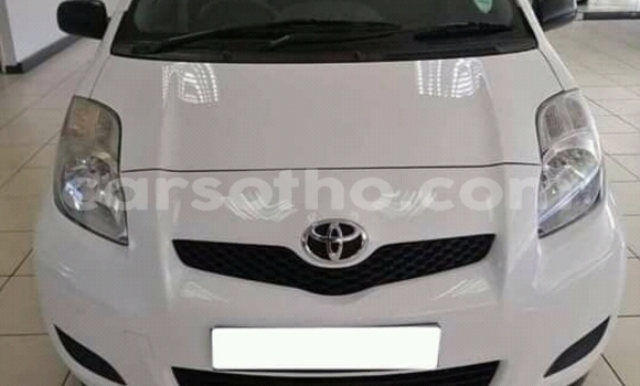 اشتري مستعمل Toyota Yaris White سيارة في Maputsoe في Leribe اشتري مستعمل Toyota Yaris White سيارة في Maputsoe في Leribe