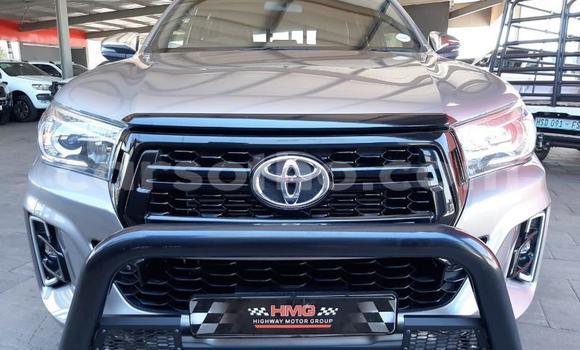 اشتري مستعمل Toyota Hilux Silver سيارة في Maseru في Maseru اشتري مستعمل Toyota Hilux Silver سيارة في Maseru في Maseru