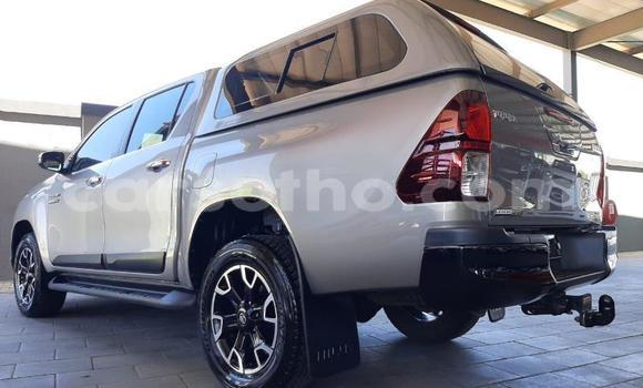 اشتري مستعمل Toyota Hilux Silver سيارة في Maseru في Maseru اشتري مستعمل Toyota Hilux Silver سيارة في Maseru في Maseru