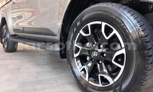 اشتري مستعمل Toyota Hilux Silver سيارة في Maseru في Maseru اشتري مستعمل Toyota Hilux Silver سيارة في Maseru في Maseru