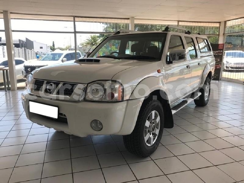 Big with watermark nissan np 300 maseru maseru 24068