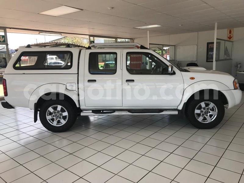 Big with watermark nissan np 300 maseru maseru 24068