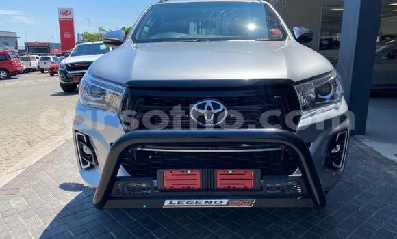Buy Used Toyota Hilux Silver Car in Maseru in Maseru Buy Used Toyota Hilux Silver Car in Maseru in Maseru