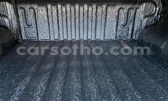 Buy Used Toyota Hilux Silver Car in Maseru in Maseru Buy Used Toyota Hilux Silver Car in Maseru in Maseru