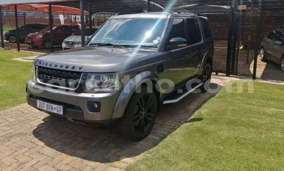 Buy Used Land Rover Discovery Silver Car in Hlotse in Leribe Buy Used Land Rover Discovery Silver Car in Hlotse in Leribe